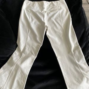 LuLu Lemon white jogging set.